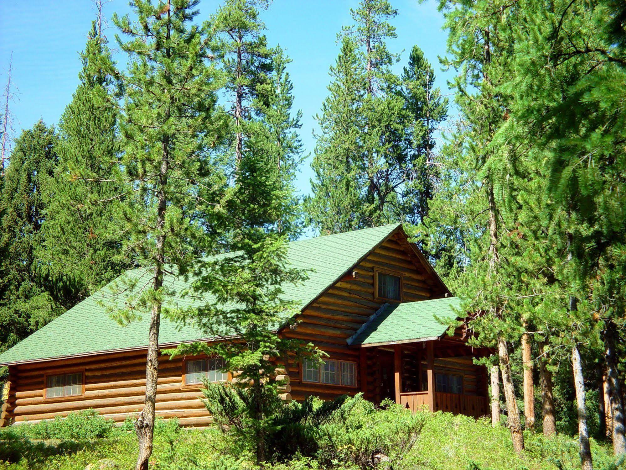 Pahaska Tepee Resort Cody Bagian luar foto